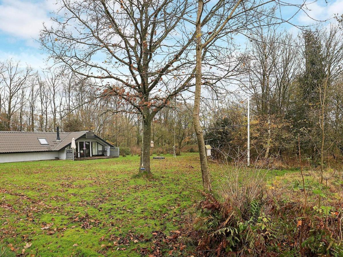 6 Person Holiday Home In Roslev Vester Gronning Exterior photo